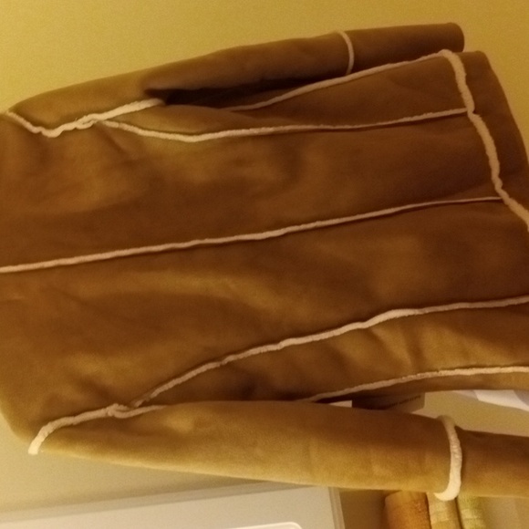 🚨☃️NWT Tan n Fur Coat - Picture 6 of 6